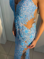 Imagem de Vestido azul claro com azul celeste